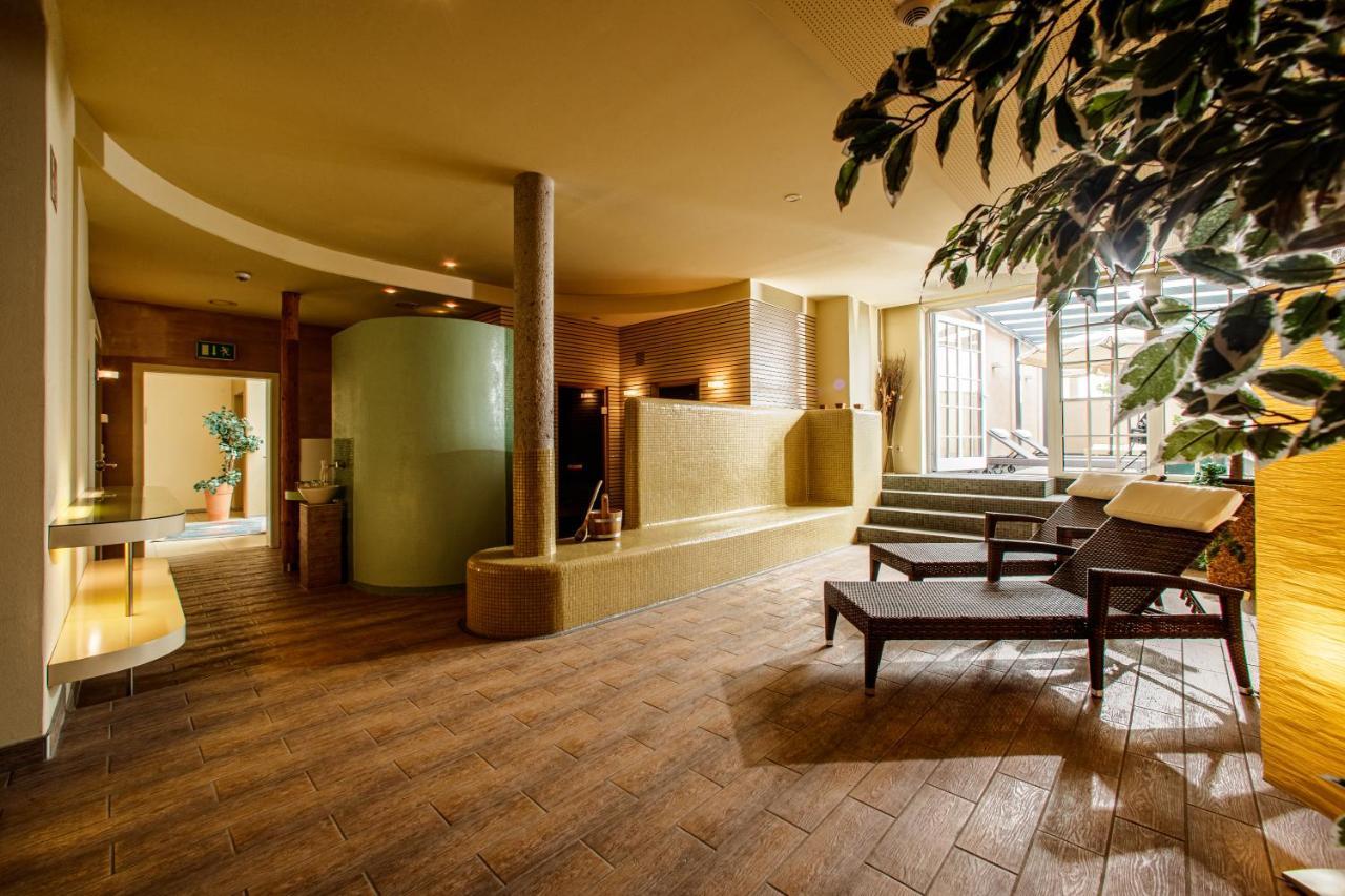 Hotel-Restaurant Allmer ويز المظهر الخارجي الصورة