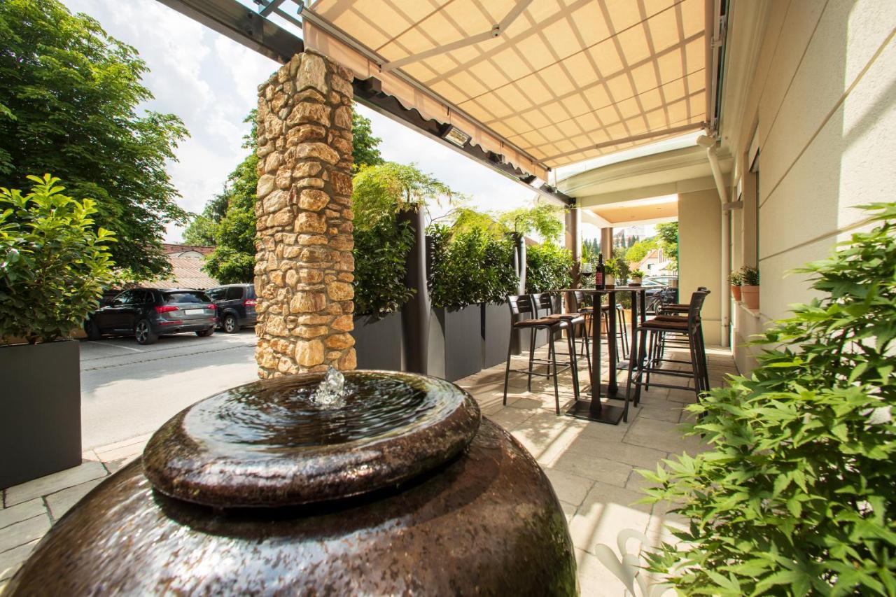 Hotel-Restaurant Allmer ويز المظهر الخارجي الصورة