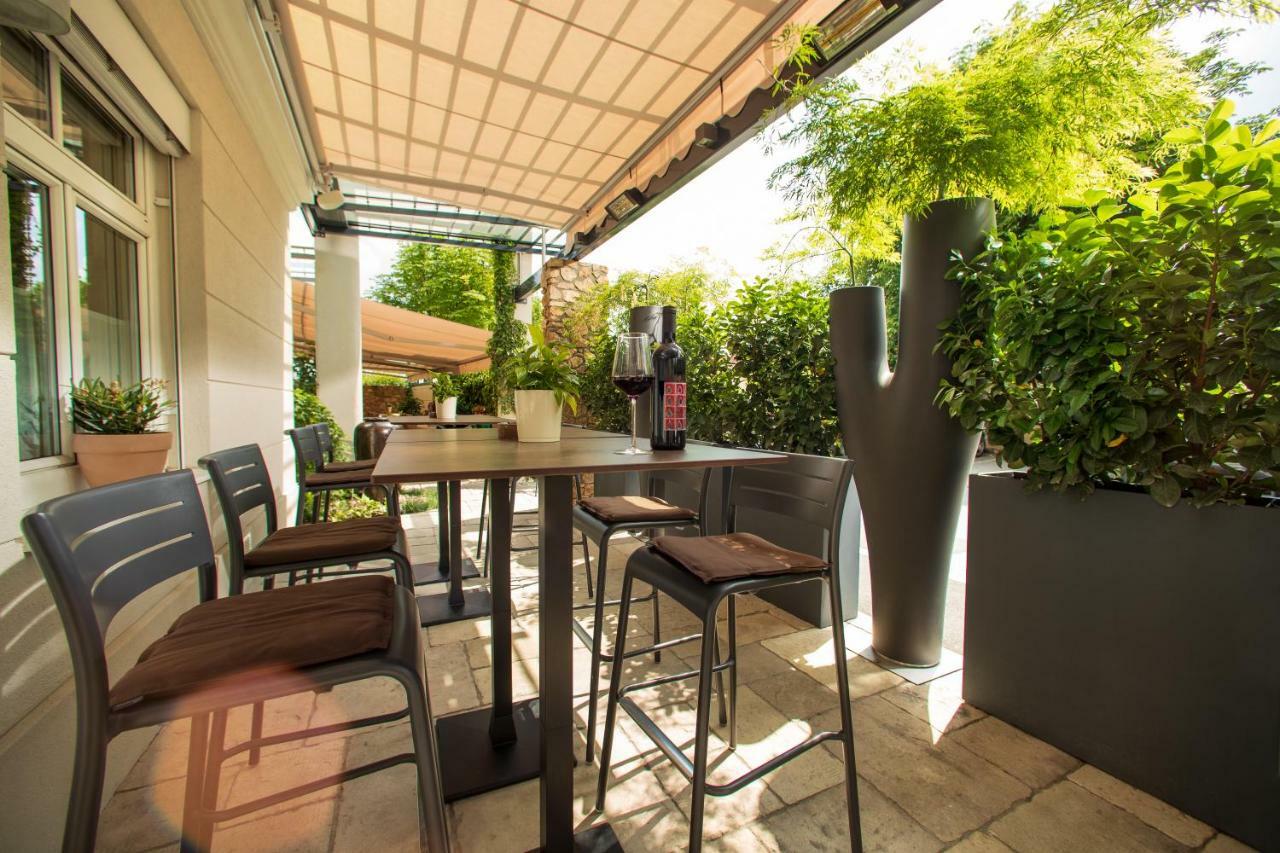 Hotel-Restaurant Allmer ويز المظهر الخارجي الصورة