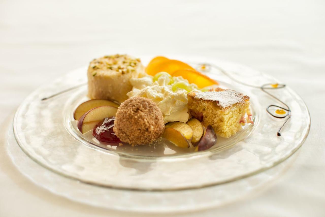 Hotel-Restaurant Allmer ويز المظهر الخارجي الصورة